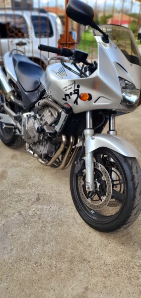  Honda Hornet