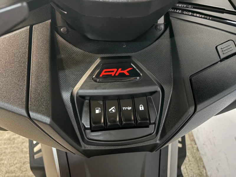 Kymco AK 550 Premium AIBS WI-FI NEW 2023г!!, снимка 16 - Мотоциклети и мототехника - 51789376