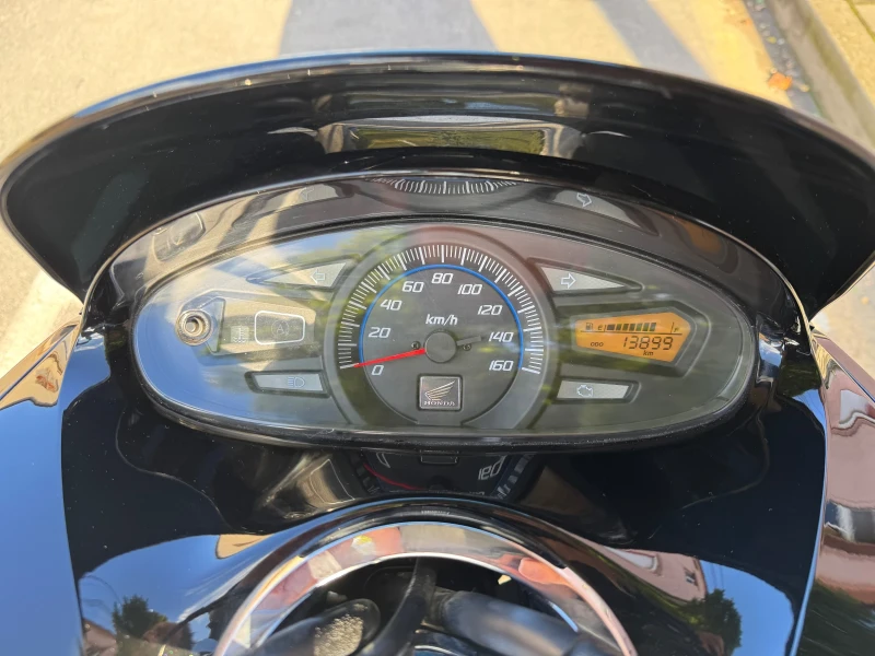 Honda Pcx Honda Pcx 125i Start/Stop, снимка 9 - Мотоциклети и мототехника - 51963256