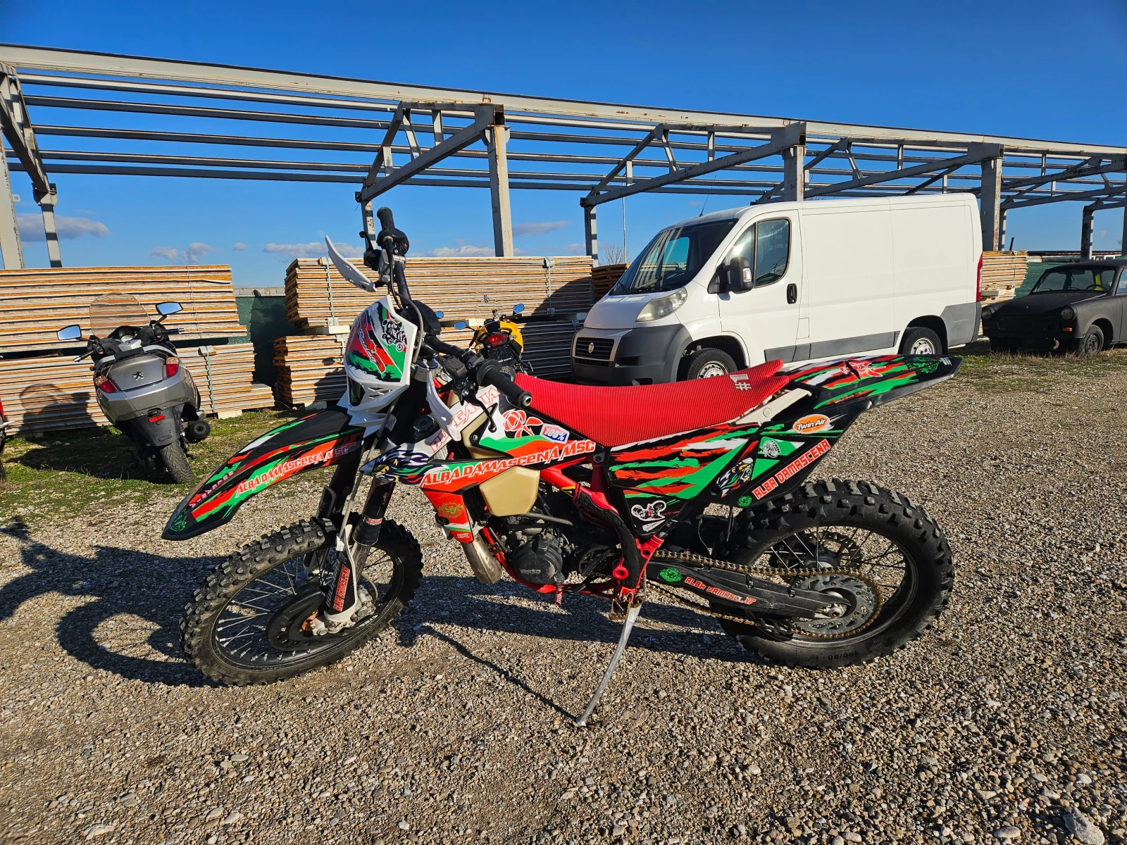 Beta Rr ������ ������ | Mobile.bg � ����������� 3