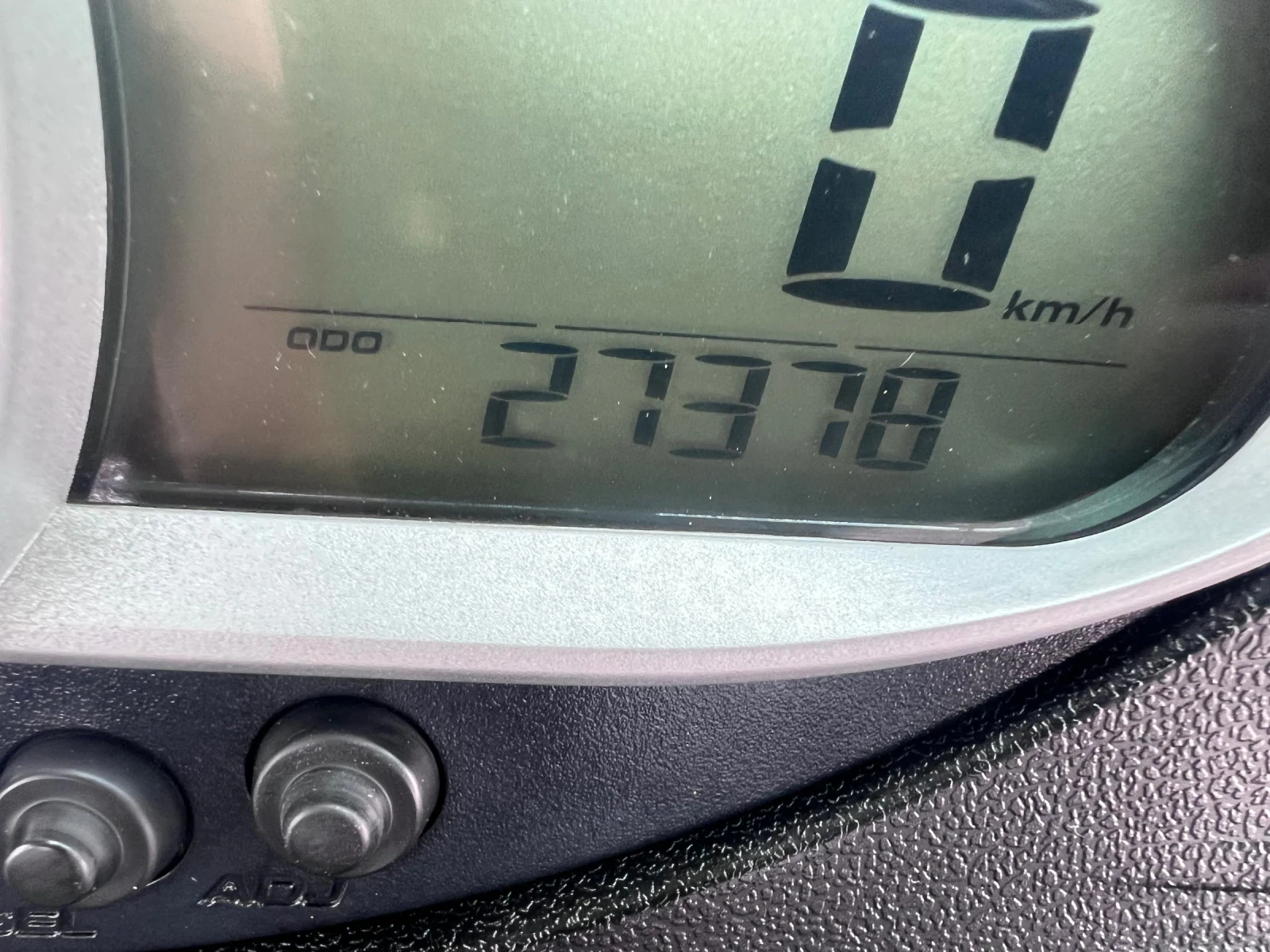 Quadro Quadro 350 | Mobile.bg � ����������� 11