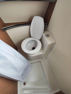 Каравана Knaus Sport, снимка 7