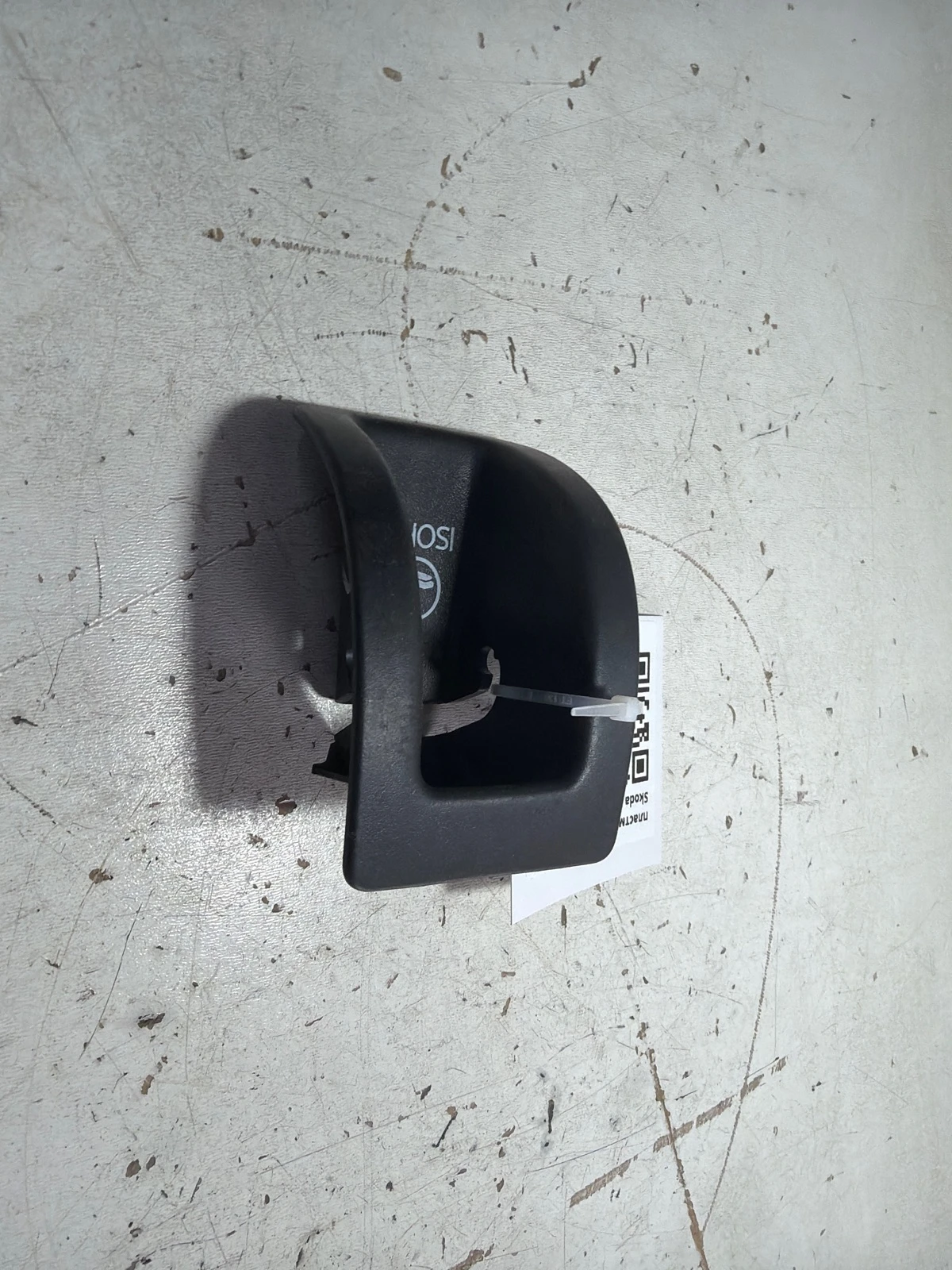 пластмаса isofix 5E0887233A Skoda Octavia