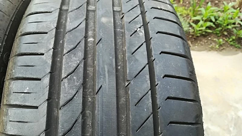 Гуми Летни 225/50R17, снимка 5 - Гуми и джанти - 25329088