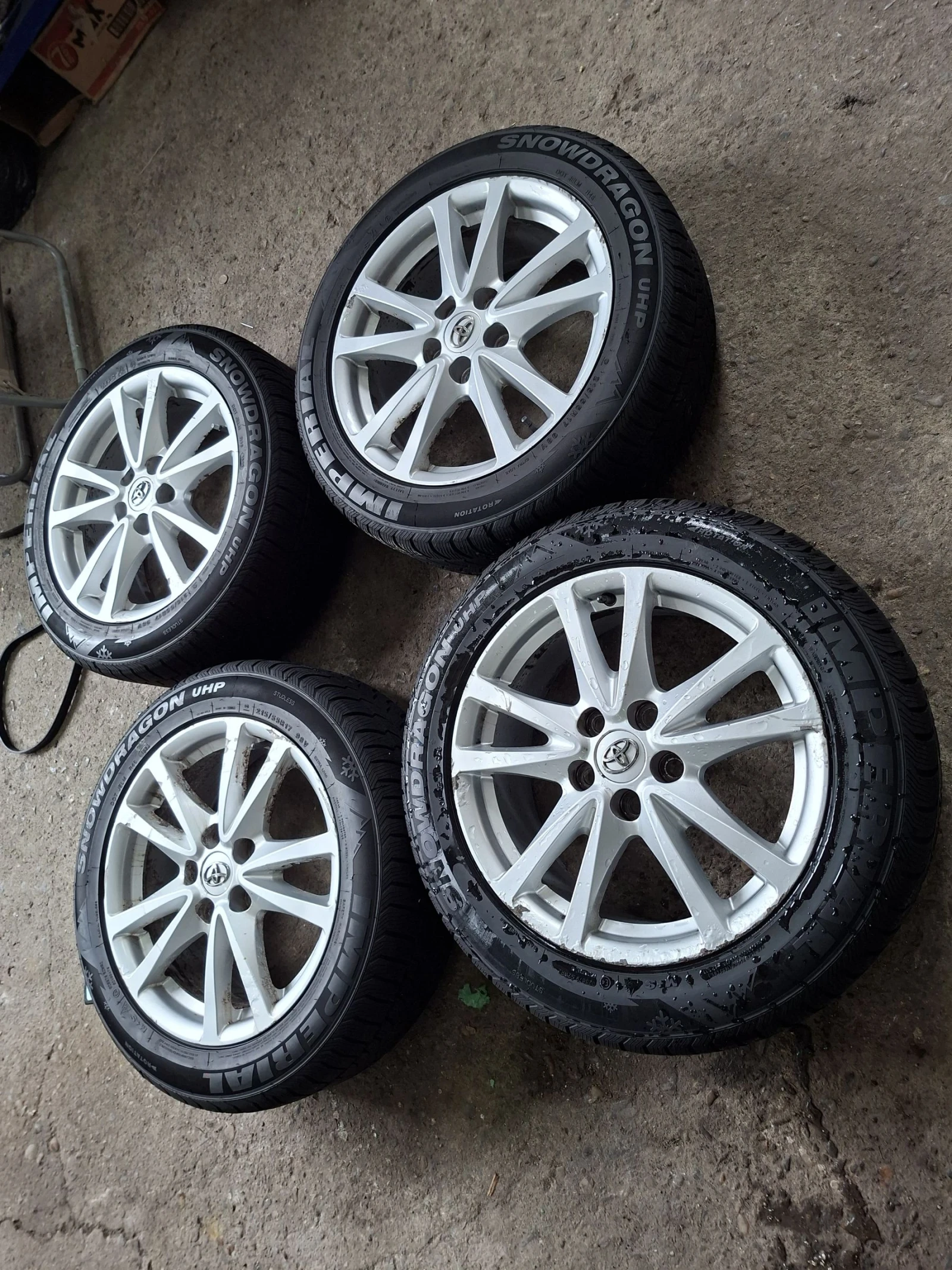 ���� � ������ 215/55R17 �� Toyota Avensis | Mobile.bg � ����������� 5