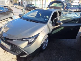 Toyota Corolla 1.8 HSD 122 к.с. e-CVT Executive, снимка 8