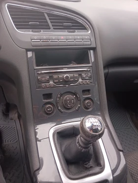 Peugeot 5008, снимка 7