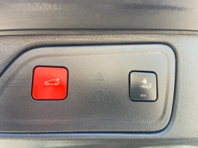 Peugeot 3008 1.2i-Allure-Изключително запазен! - 16400 € / 32075.61 лв. - 76623491 16