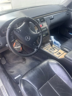 Mercedes-Benz E 220 - 1298 € - 36083741 5