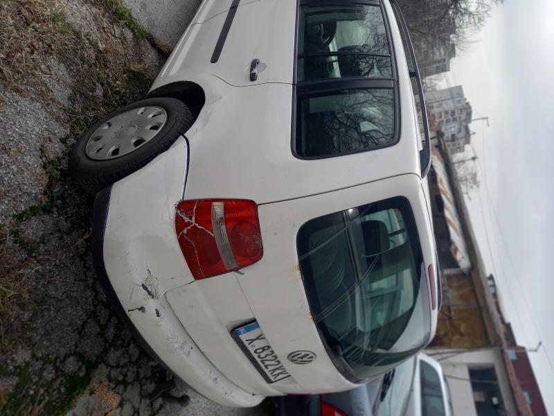 VW Touran, снимка 3 - Автомобили и джипове - 44715285