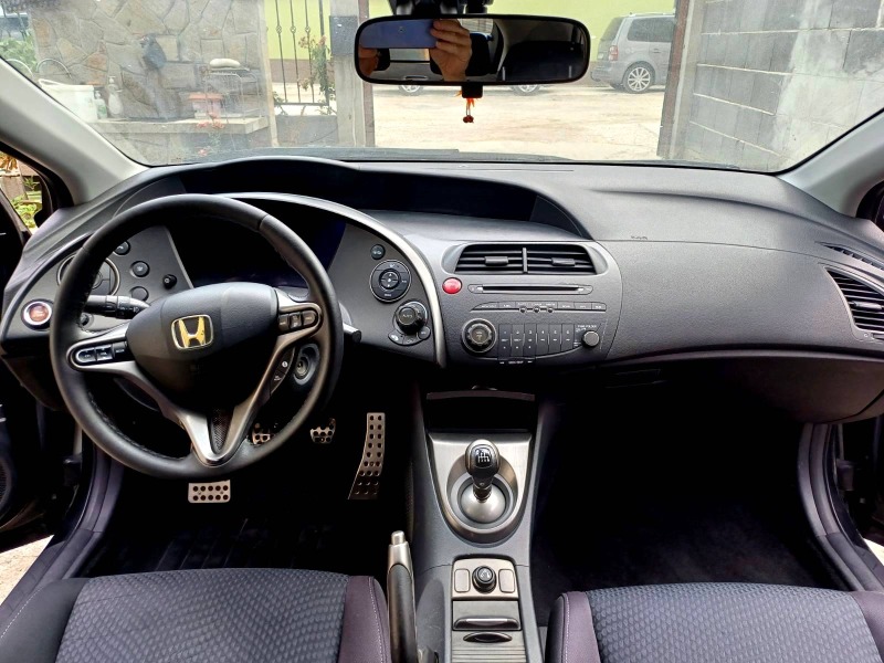 Honda Civic 1.4i-vtec-ITALY, снимка 9 - Автомобили и джипове - 46399888