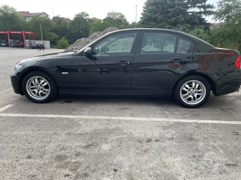 BMW 318 NAVI, снимка 6 - Автомобили и джипове - 47122384