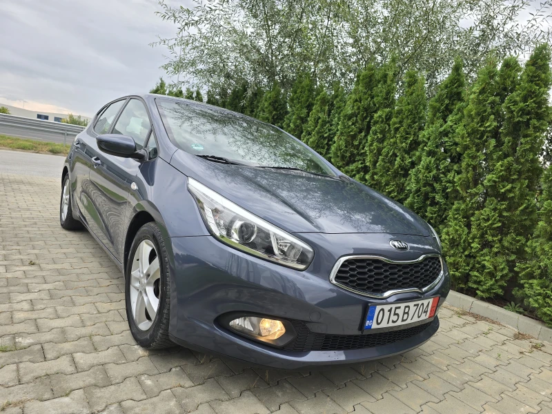 Kia Ceed 1.4i , снимка 3 - Автомобили и джипове - 47229497