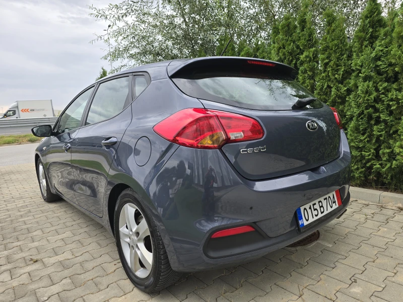 Kia Ceed 1.4i , снимка 7 - Автомобили и джипове - 47229497