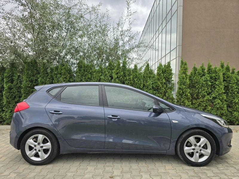 Kia Ceed 1.4i , снимка 4 - Автомобили и джипове - 47229497