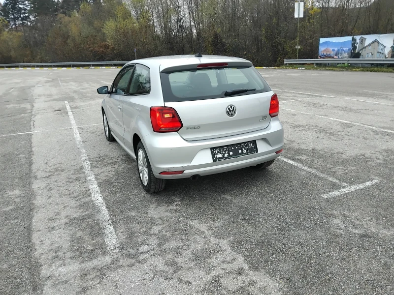 VW Polo, снимка 5 - Автомобили и джипове - 48229660