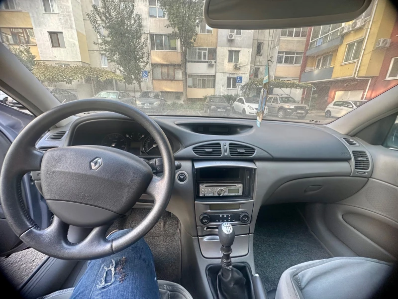 Renault Laguna, снимка 6 - Автомобили и джипове - 48078365