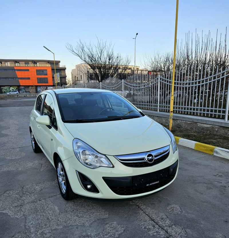 Opel Corsa 1.4i Европа Навигация , снимка 3 - Автомобили и джипове - 48428996