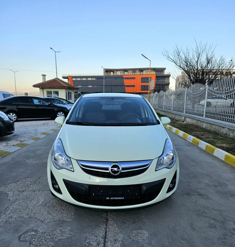 Opel Corsa 1.4i Европа Навигация , снимка 2 - Автомобили и джипове - 48428996