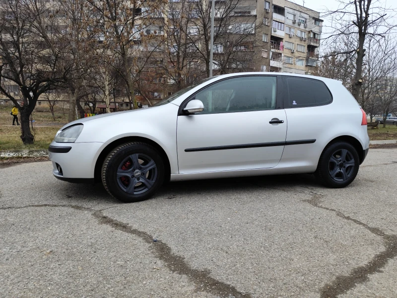 VW Golf  1.9 TDI, снимка 4 - Автомобили и джипове - 48445960