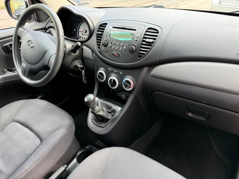 Hyundai I10, снимка 7 - Автомобили и джипове - 49345060