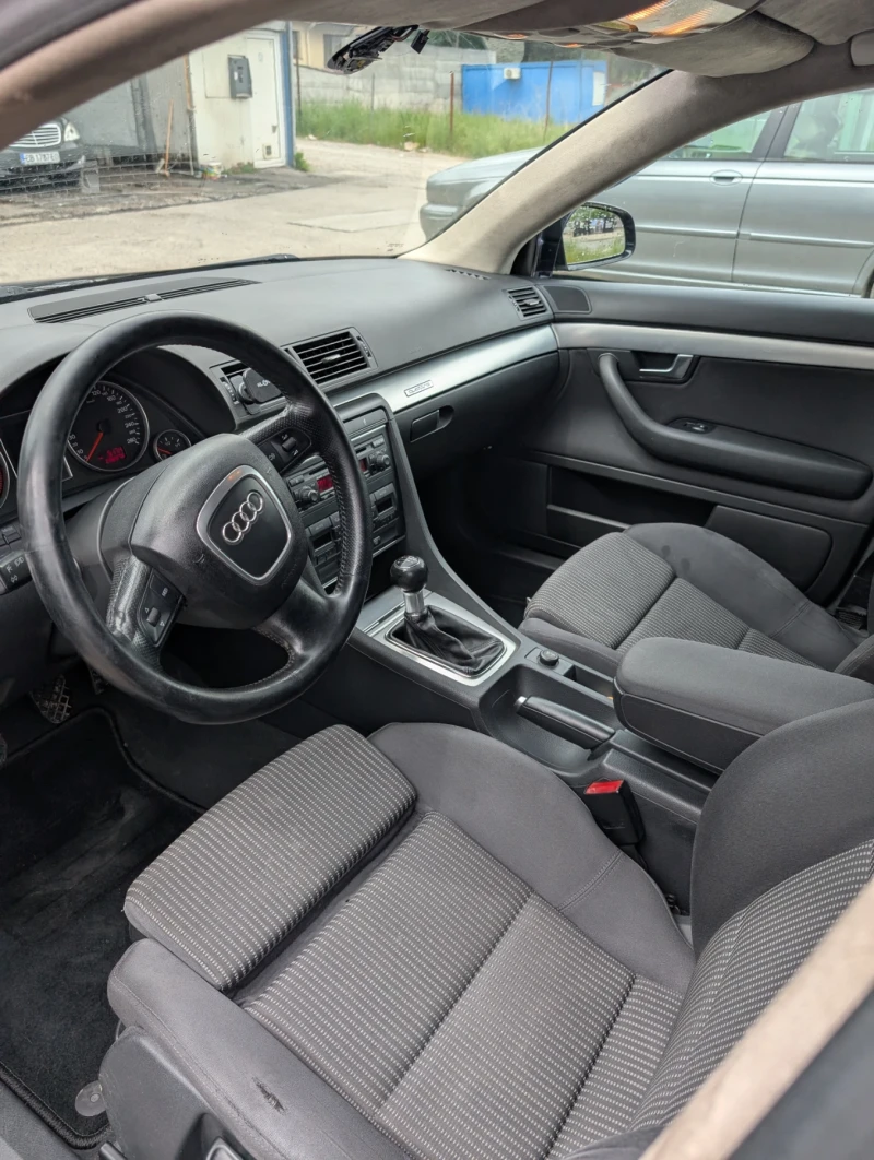 Audi A4 2.0 ftsi Quattro, снимка 4 - Автомобили и джипове - 52486628