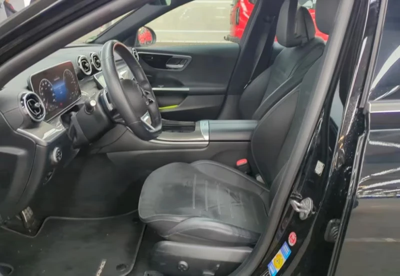 Mercedes-Benz C 300 e/AMG-PACK/360CAM/9G-TRONIC/121D, снимка 4 - Автомобили и джипове - 51912107