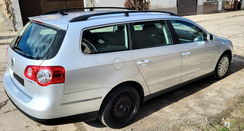 VW Passat, снимка 3 - Автомобили и джипове - 52866585