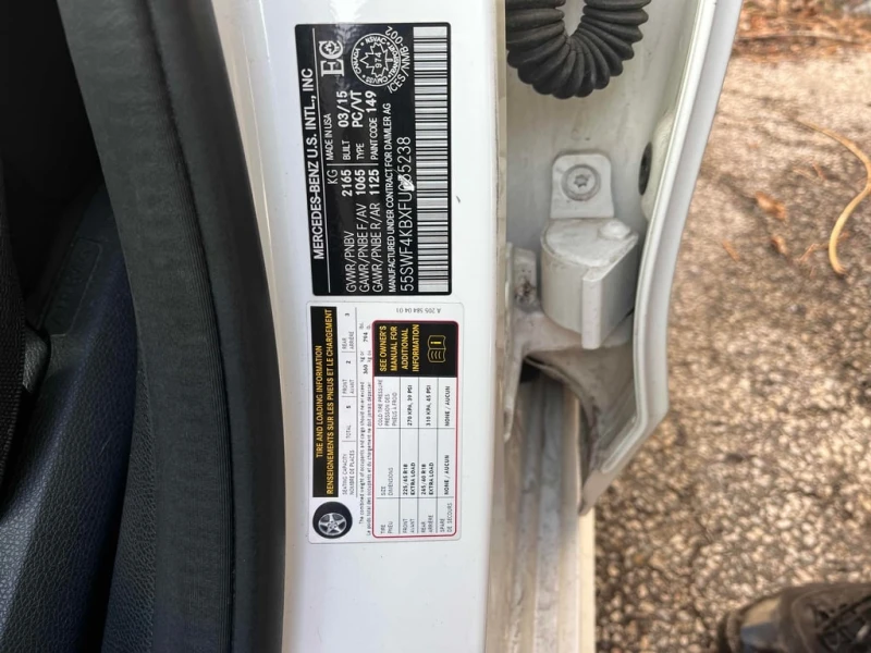 Mercedes-Benz C 300 * CARFAX * ЦЕНА ДО БГ, снимка 17 - Автомобили и джипове - 53053413