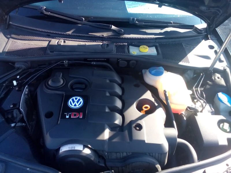 VW Passat, снимка 8 - Автомобили и джипове - 53003465