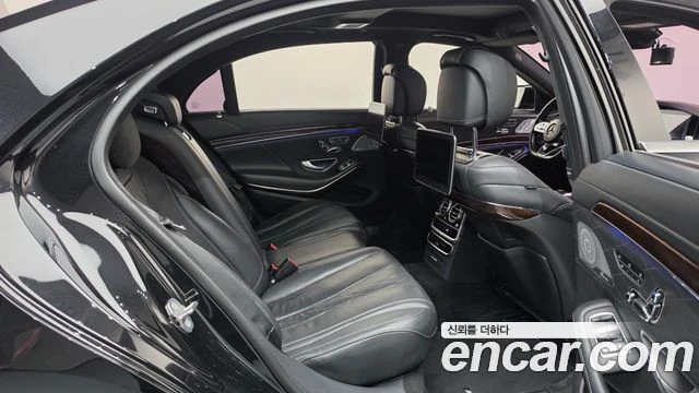 Mercedes-Benz S 560, снимка 11 - Автомобили и джипове - 55847895