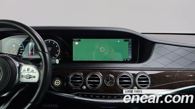 Mercedes-Benz S 560, снимка 12 - Автомобили и джипове - 55847895