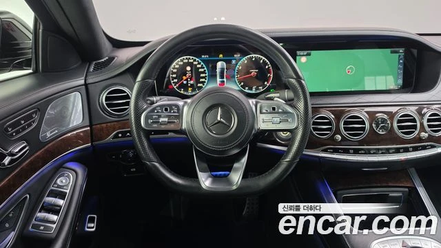 Mercedes-Benz S 560, снимка 13 - Автомобили и джипове - 55847895