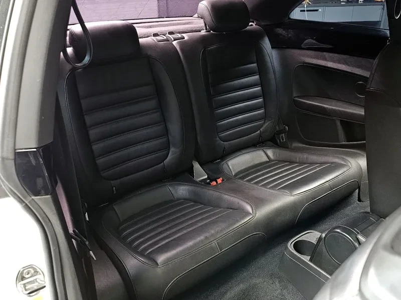 VW Beetle 2.0 Tdi 3Rd Generation, снимка 12 - Автомобили и джипове - 56255675
