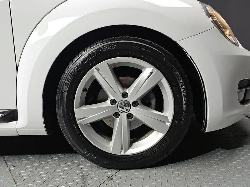 VW Beetle 2.0 Tdi 3Rd Generation, снимка 5 - Автомобили и джипове - 56255675