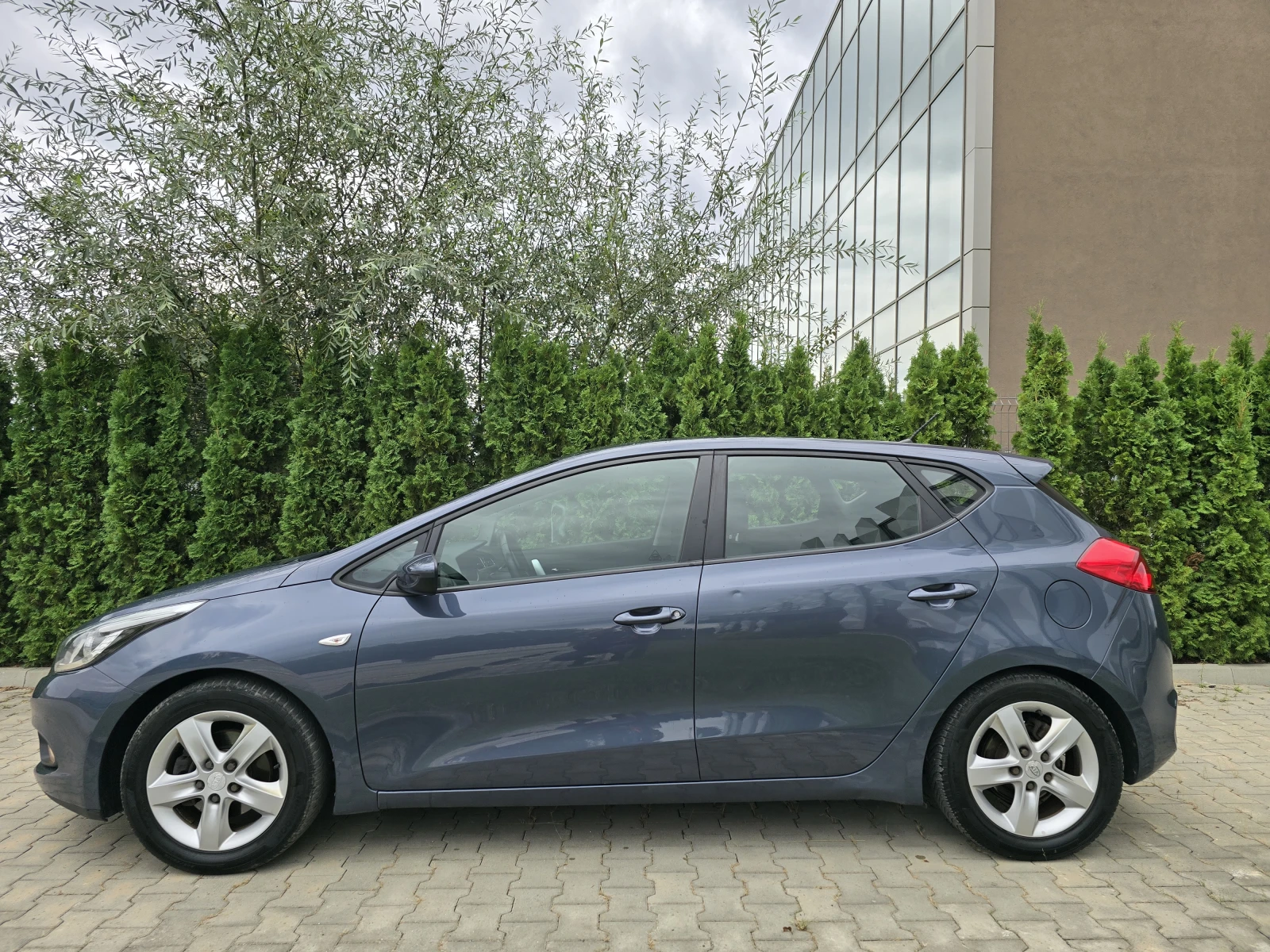 Kia Ceed 1.4i  - изображение 7