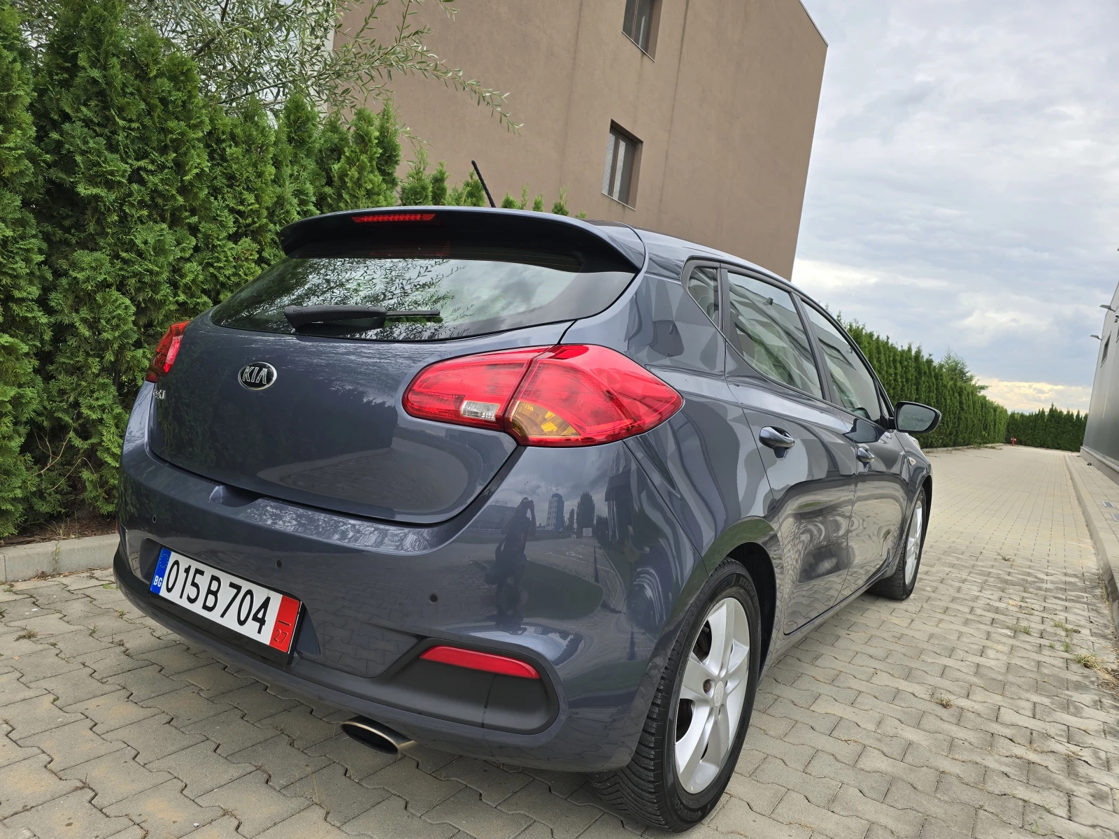 Kia Ceed 1.4i  - изображение 4