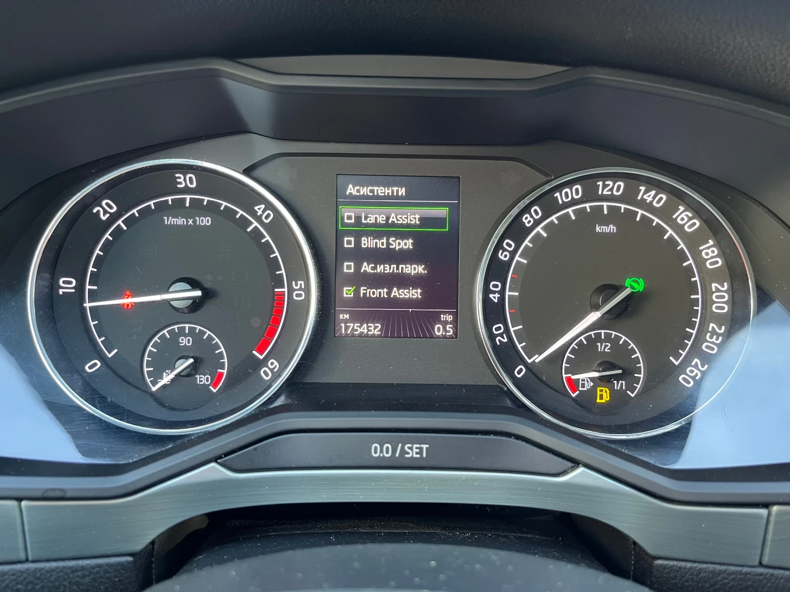 Skoda Superb DSG | Mobile.bg   14