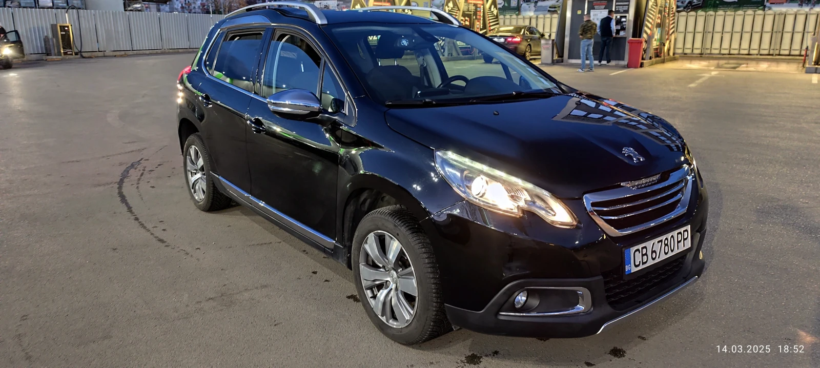 Peugeot 2008 Blue HDi Allure - изображение 3