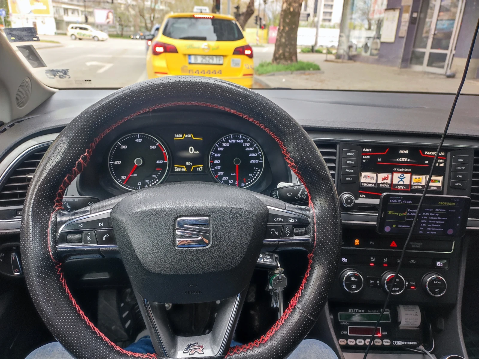 Seat Leon Fr 2.0 tdi - изображение 6