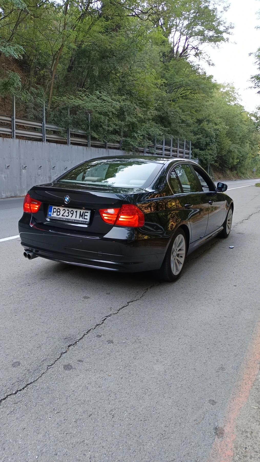 BMW 330 LCI - изображение 4