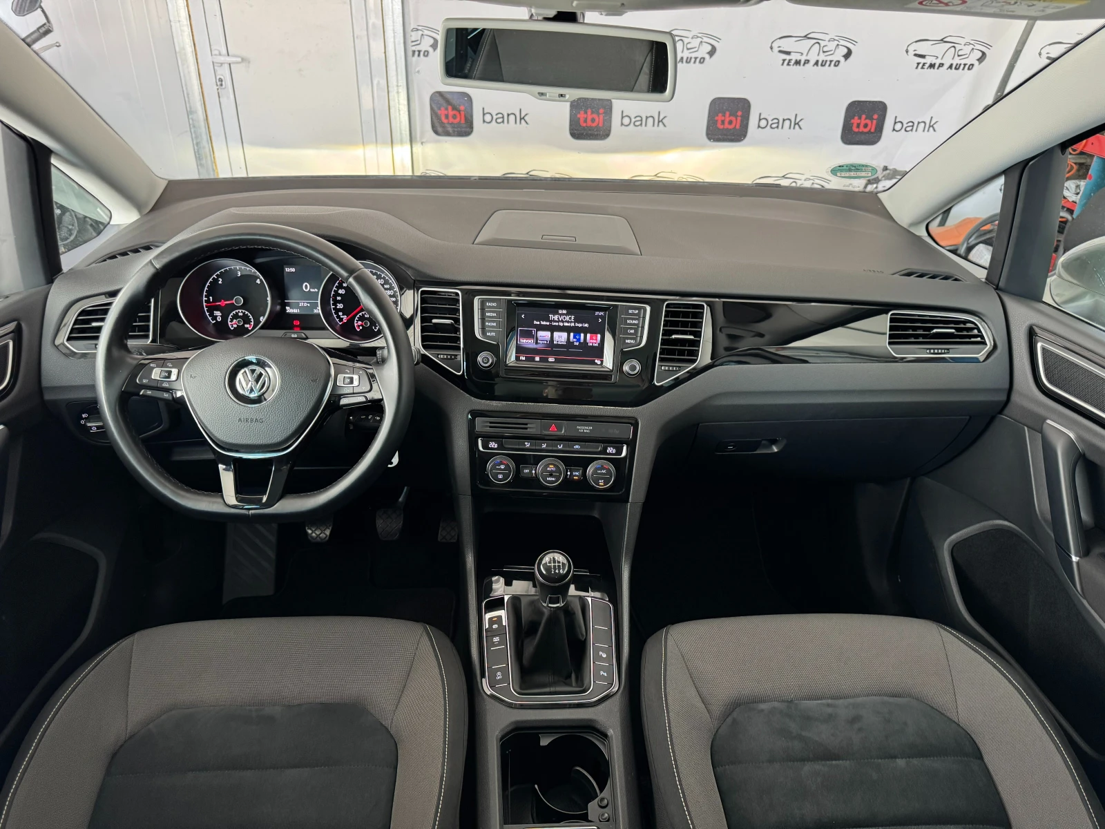 VW Sportsvan 2.0TDI* 150к.с* СЕРВИЗНА КНИЖКА С ПЪЛНА ИСТОРИЯ  - изображение 9