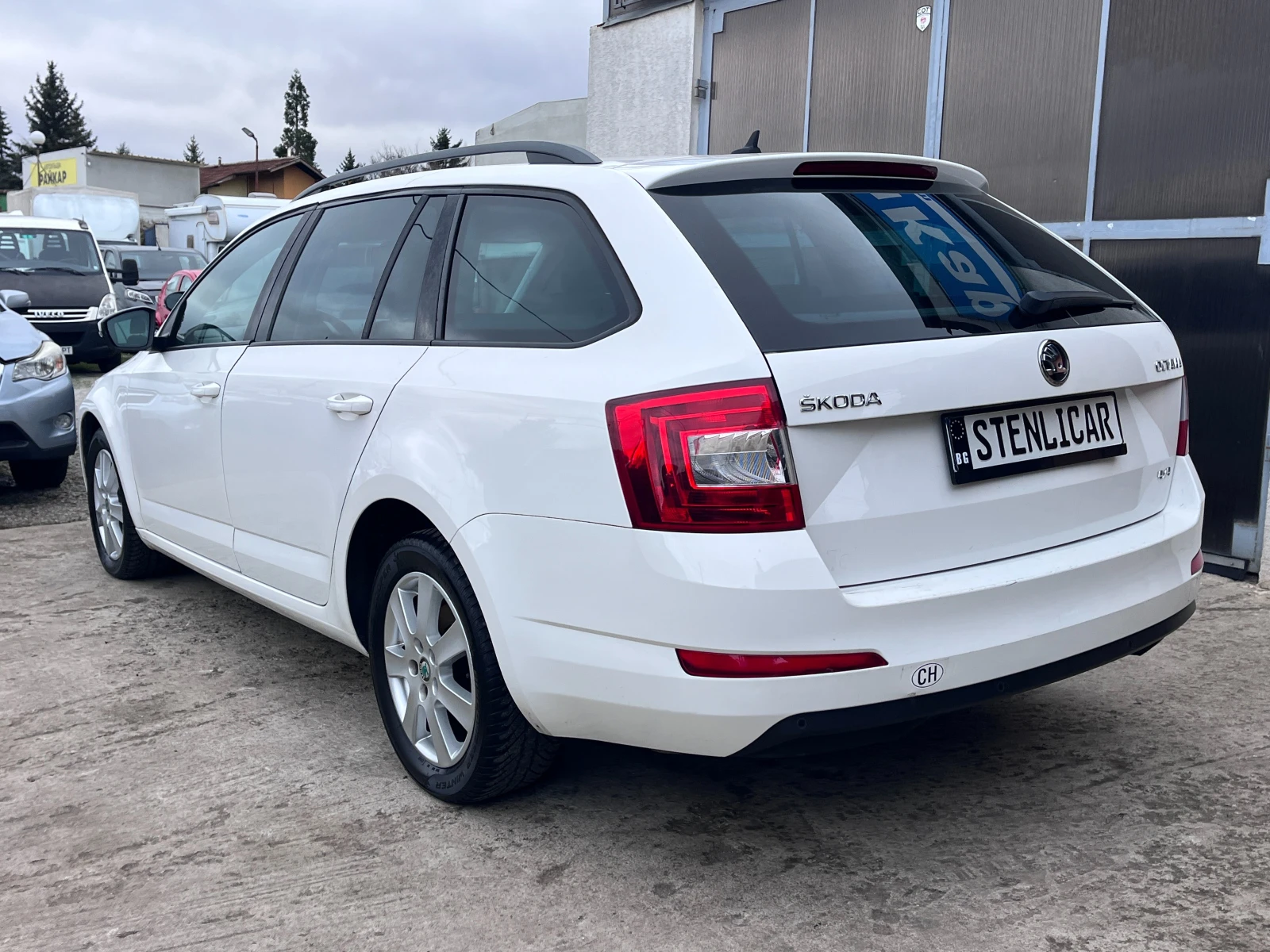 Skoda Octavia 1.8i-4X4-Aвтоматик - изображение 8