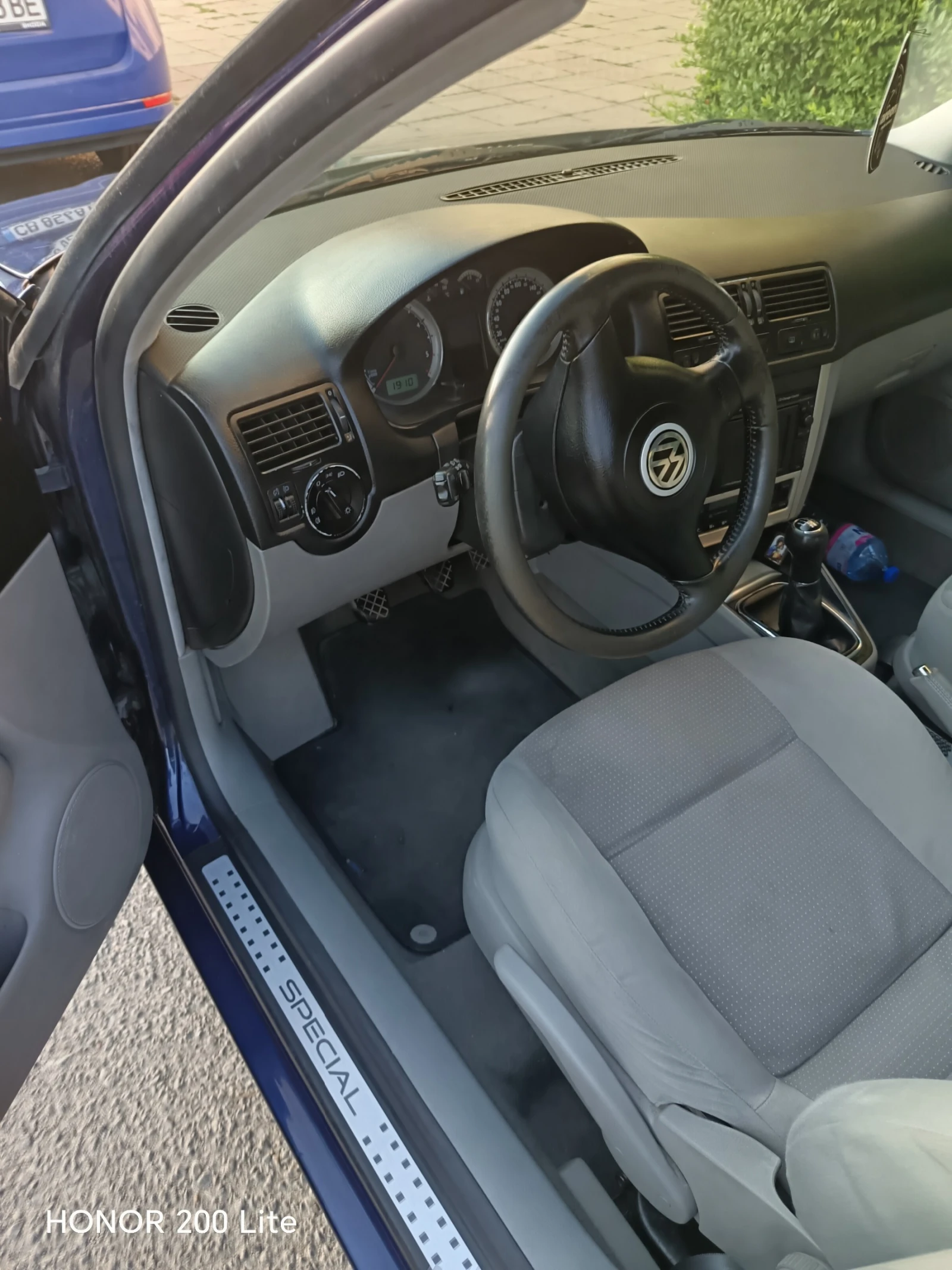 VW Bora Special - изображение 6