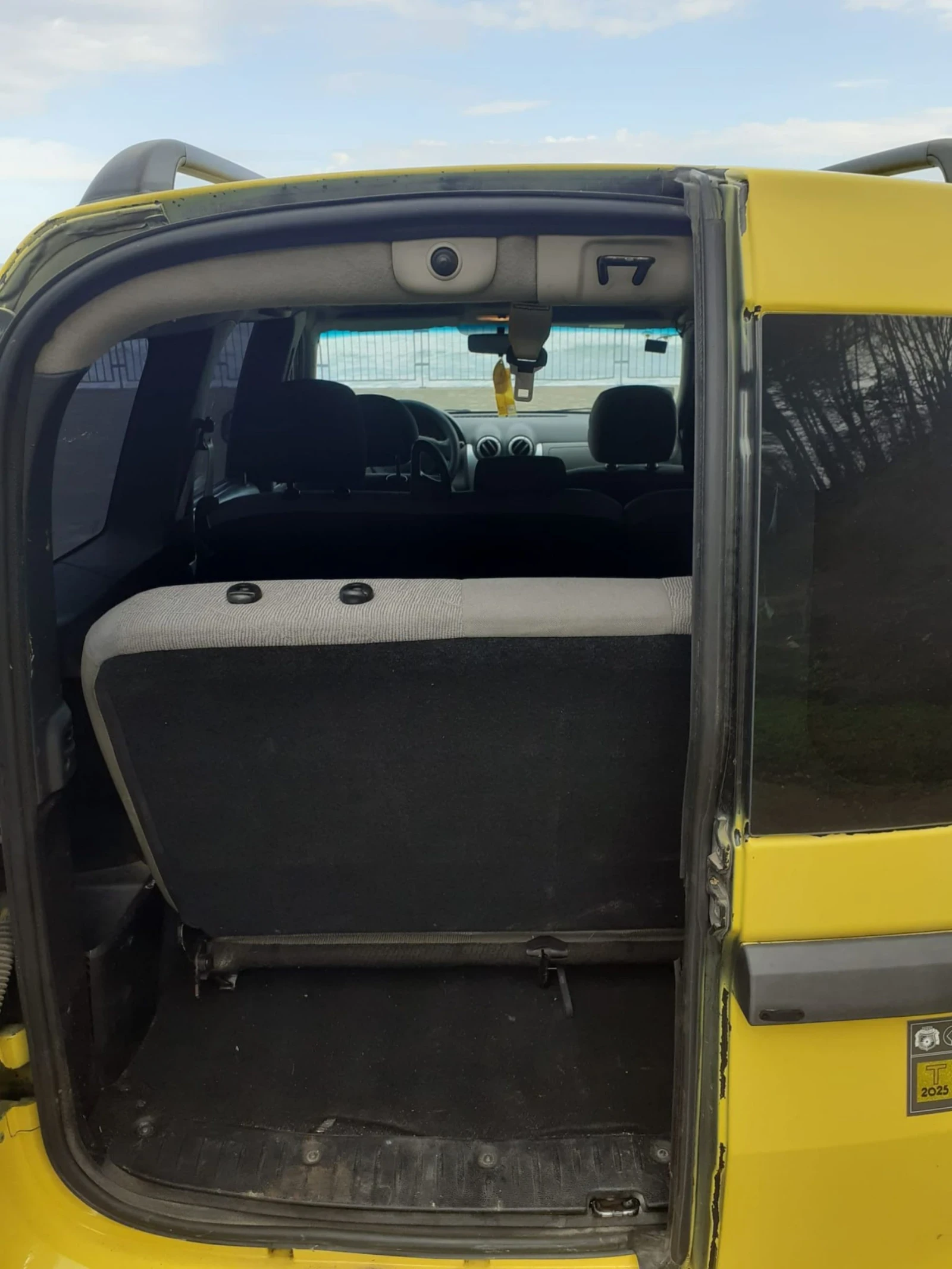 Dacia Logan 1.6 i ��� | Mobile.bg � ����������� 13