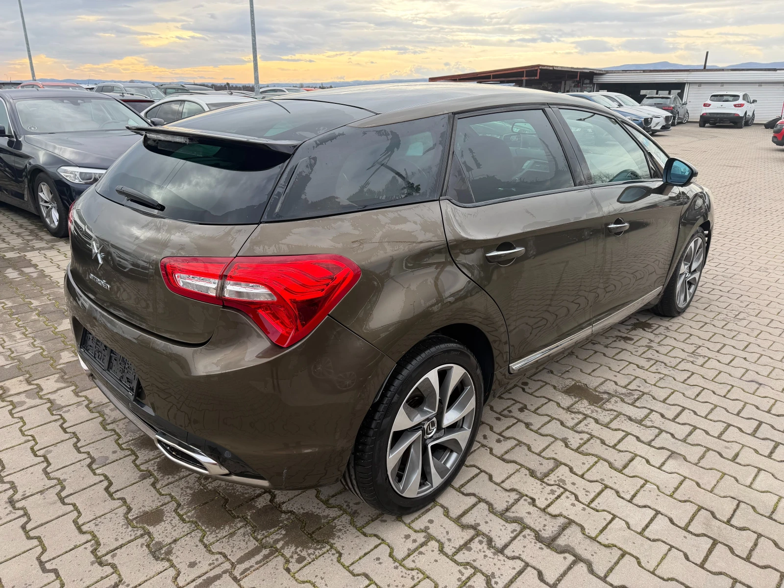 Citroen DS5 2.0HDI AVTOMAT/NAVI/PANORAMA/KOJA EURO 5 | Mobile.bg � ����������� 6