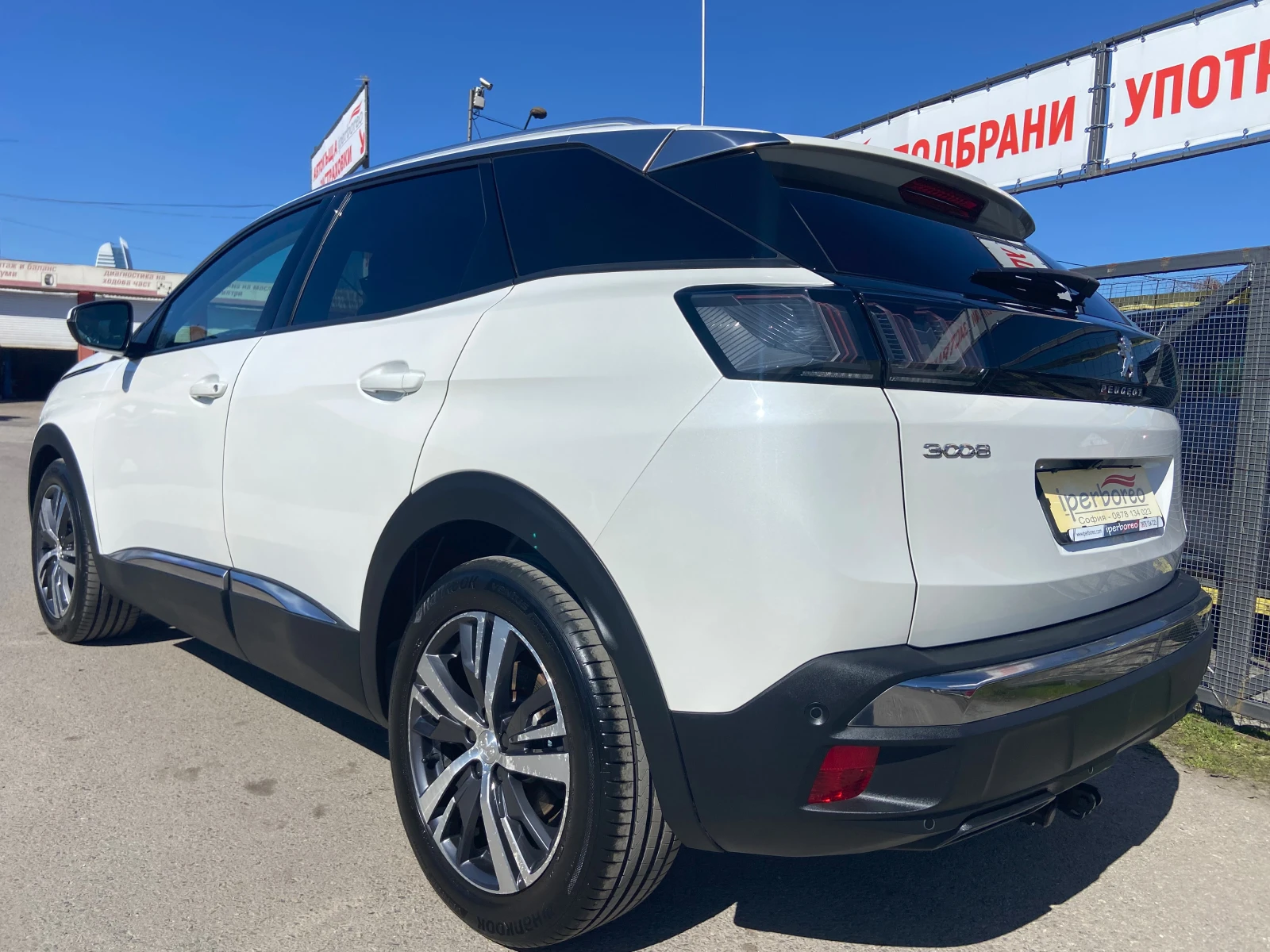 Peugeot 3008 1.2i-Allure-Изключително запазен!, снимка 4 - Автомобили и джипове - 53796889