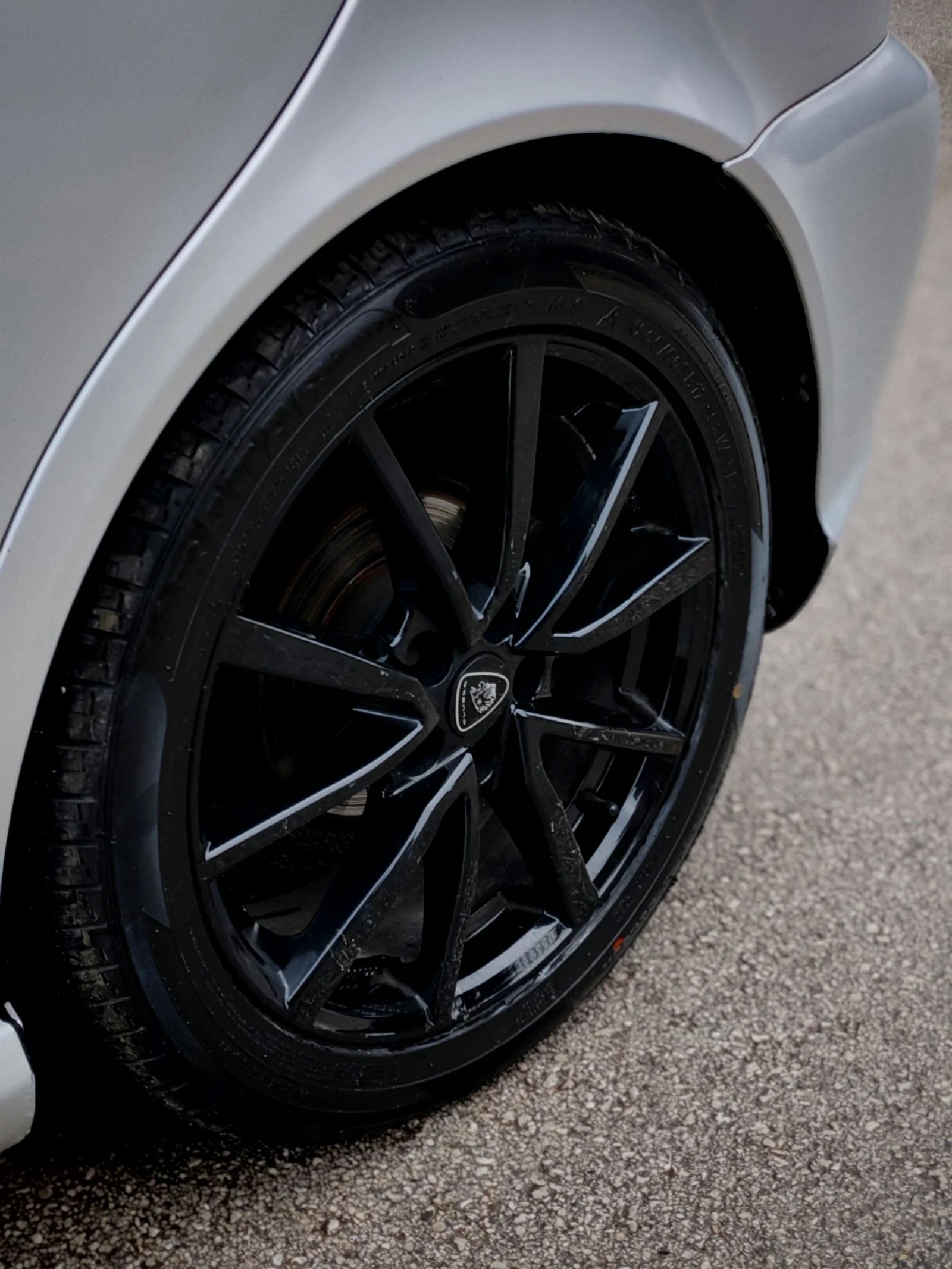 Seat Leon 1.9TDI(150)(ARL)* FACELIFT* FR-EDITION* НОВ ВНОС* , снимка 12 - Автомобили и джипове - 53865955