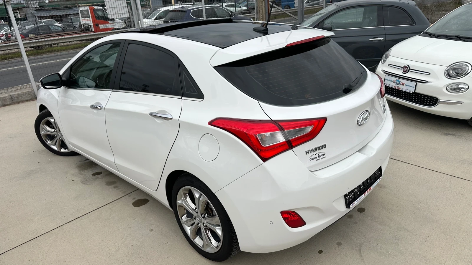 Hyundai I30 1.6crdi Pack Premium Вс.екстри!, снимка 6 - Автомобили и джипове - 53901739