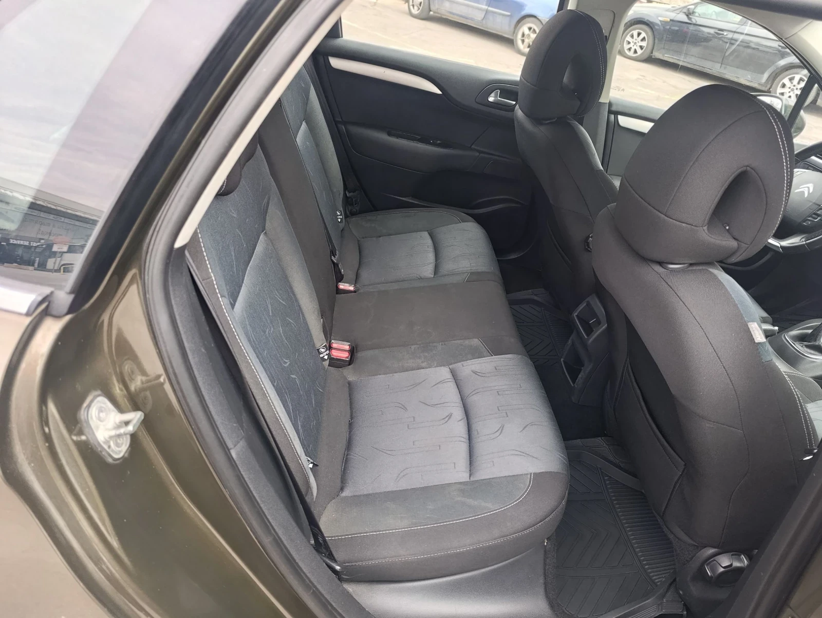 Citroen C4, снимка 17 - Автомобили и джипове - 53915645